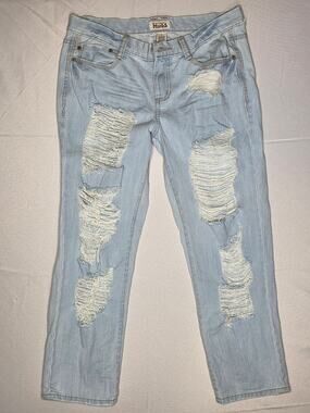 Mudd light wash distressed cropped denim jeans Size 7